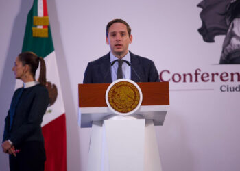 Gobierno federal va por adquirir 4 mil 454 claves de medicamentos en compra bianual: Ssa