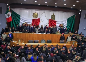 Morena, oposición y PVEM hacen alianza en el Congreso de Nuevo León