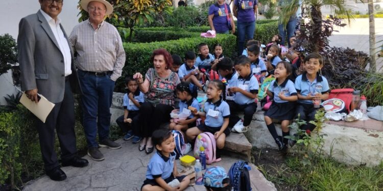 Con exhibición fotografías antiguas inician festejos del 274 Aniversario de Cd. Victoria.