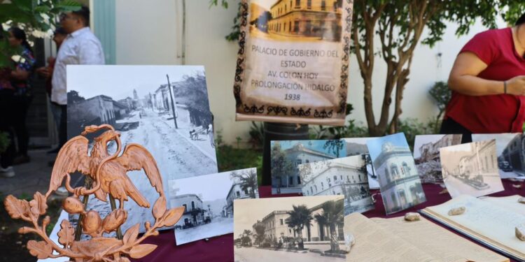 Con exhibición fotografías antiguas inician festejos del 274 Aniversario de Cd. Victoria.