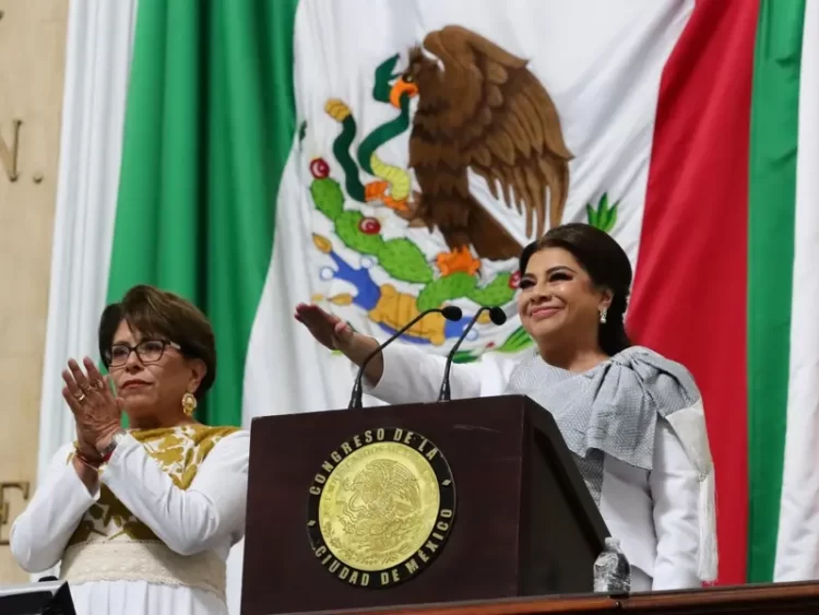 Clara Brugada rinde protesta como Jefa de Gobierno de la Ciudad de México