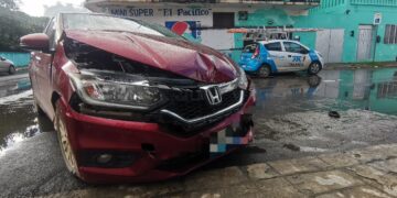 Enésimo choque en peligroso crucero Zaragoza y 21 en el centro de Cd. Victoria