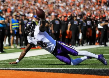 Lamar Jackson comanda triunfo de Baltimore sobre Cincinnati