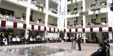 Inauguran rehabilitación de Palacio de Gobierno de Tamaulipas y develan escudos de los 43 municipios