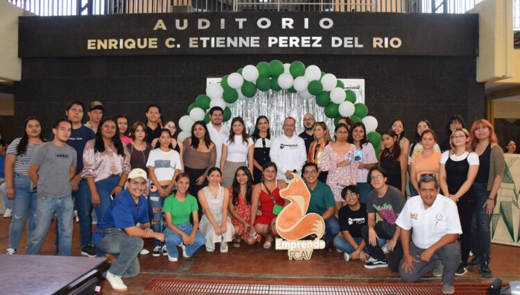 Alumnos de la UAT presentan iniciativas emprendedoras