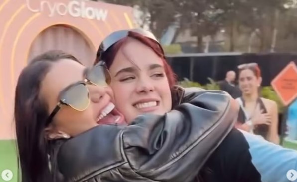 Karime Pindter y Gala Montes sorprenden con serenata en el Gran Premio de México