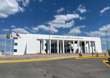 Congreso morenista pierde otra batalla, Cabeza de Vaca ya es diputado