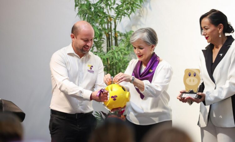 Inicia DIF Tamaulipas campaña de boteo para apoyar Teletón 2024