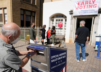 Inician las votaciones anticipadas en Texas y Florida