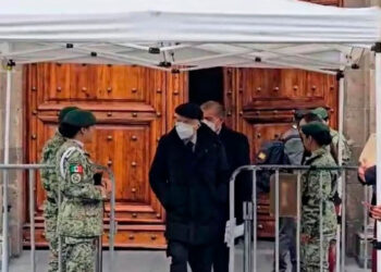 Fiscal Gertz Manero y Claudia Sheinbaum se reúnen en Palacio Nacional