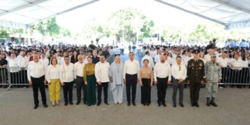 Cumple Américo al Tec Victoria; construye gimnasio