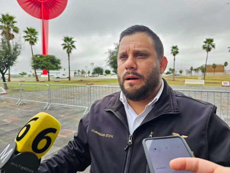 Se indencia pastizal cerca de Refinería Madero