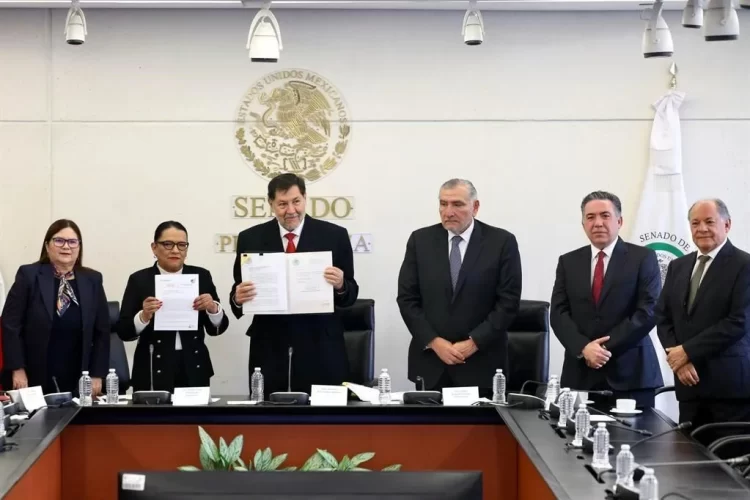 Recibe Senado propuesta de leyes secundarias para reforma judicial
