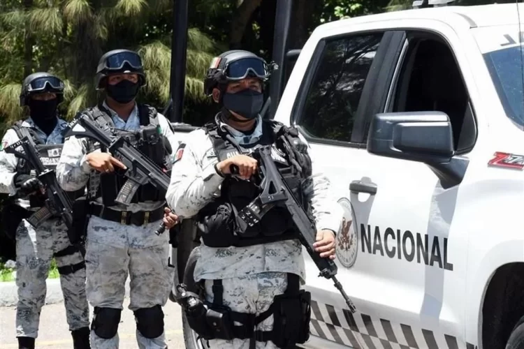 Gobierno federal reforzará presencia militar en Sinaloa ante ola de violencia