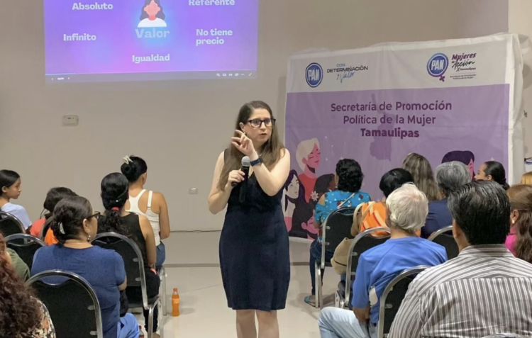 Ponen a las “Mujeres en Acción”