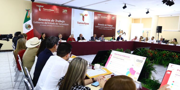 Convoca Américo Villarreal a los 43 alcaldes a trabajar en unidad por Tamaulipas