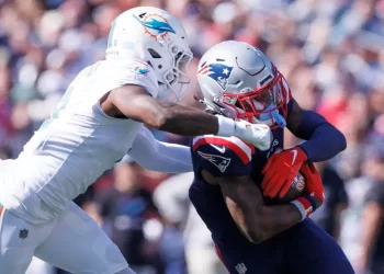 Alec Ingold asegura la victoria para los Dolphins