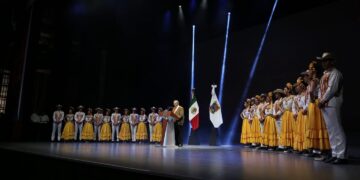 Inaugura Américo el XXII Festival Internacional en la Costa del Seno Mexicano