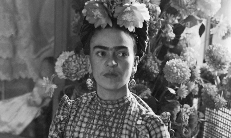 Frida Kahlo fue diagnosticada con síndrome de la cola de caballo 70 años después de su muerte