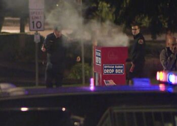 Incendian urnas con votos anticipados en Portland y Vancouver