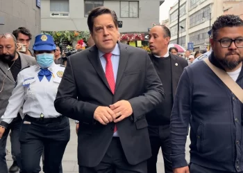 Renuncian en masa los Ministros de la Corte