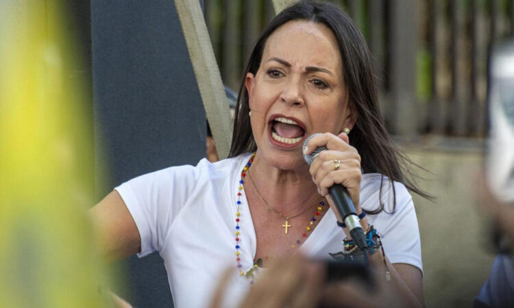 María Corina Machado asegura que Maduro será destituido