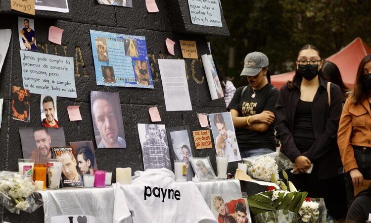 Directioners mexicanas rinden emotivo homenaje a Liam Payne