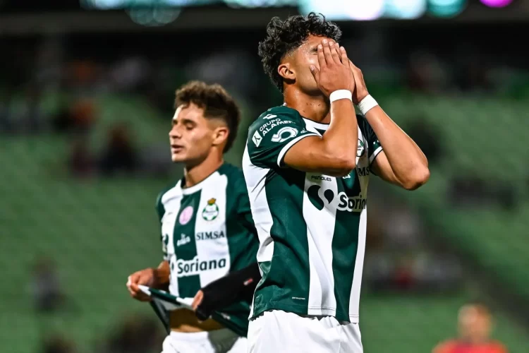 Santos y Mazatlán empatan sin goles en el inicio de la Jornada 14