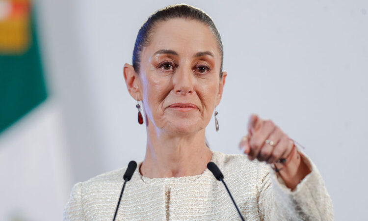 Sheinbaum atribuye caída del peso a declaraciones de Trump