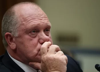 ‘Defenderemos a mexicanos’, dice Sheinbaum ante nombramiento de ‘zar fronterizo’ de Trump