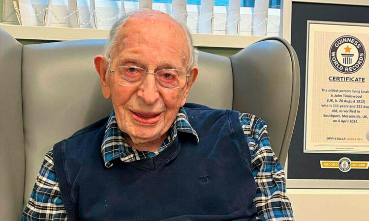 El hombre más longevo del mundo fallece a los 112 años