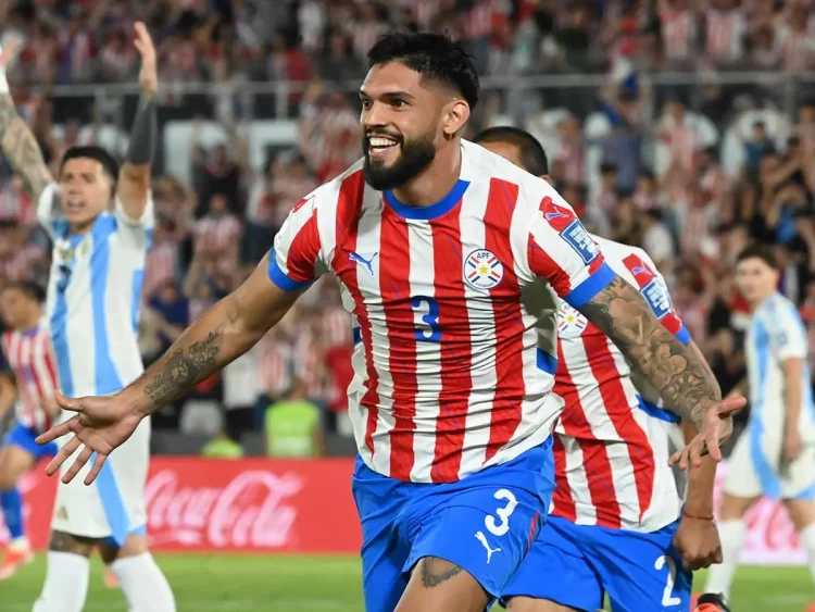 Paraguay sorprende a Argentina y gana terreno en la eliminatoria