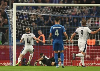 Inglaterra derrota 3-0 a Grecia y acaricia el ascenso en Nations League