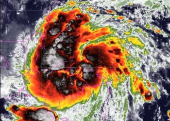 Tormenta ‘Sara’ avanza por el Caribe; 45 mil personas afectadas en Honduras
