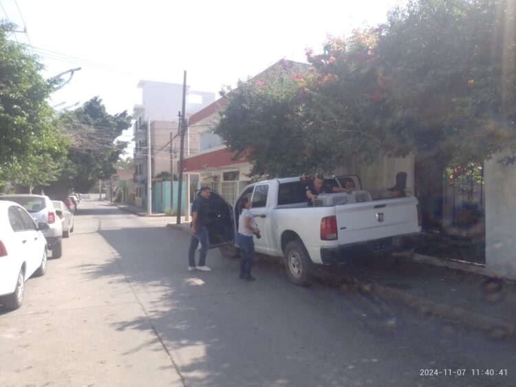 Rescatan a dos perros en condiciones de abandono en centro de Cd. Victoria.