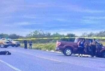 Mueren dos agentes de Guardia Estatal en enfrentamiento con delincuentes en San Fernando; también hay bloqueos carreteros