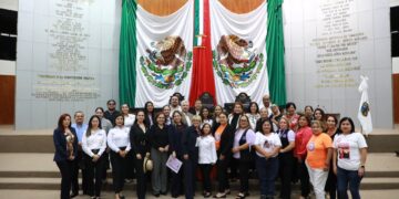 Llaman a combatir la violencia vicaria con acciones legislativas y sensibilidad social