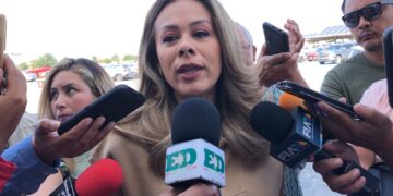 Ordenan aprehensión de miembros del gabinete del exgobernador Francisco García Cabeza de Vaca