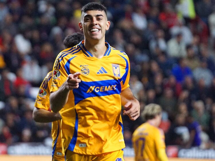 Tigres vence 3-0 a Xolos y da paso clave a la Liguilla en forma directa