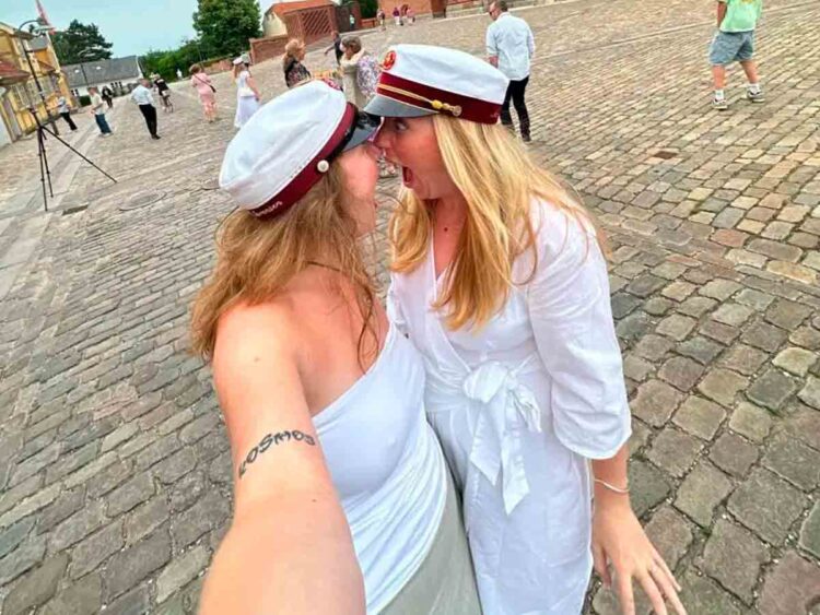 Mochileras mueren envenenadas en Laos tras beber alcohol adulterado