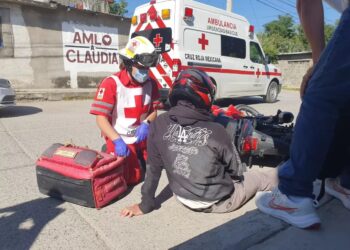 Auto embiste a motociclista en la Col. Gutiérrez de Lara de Cd. Victoria