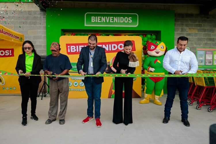 Inauguran sucursal de Bodega Aurrera en Col. Pedro Sosa de Cd. Victoria