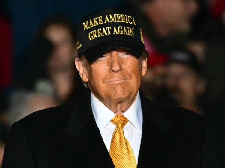 Trump asegura que la presidenta de México aceptó “detener” la migración