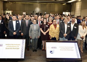 Secretaria de Gobernación Rosa Icela Rodríguez se reúne con 200 alcaldes de México