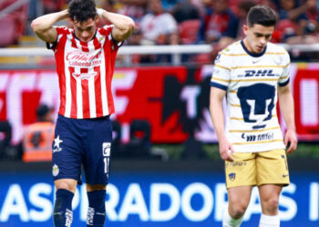 Chivas termina abucheado por sus aficionados tras empatar ante Pumas