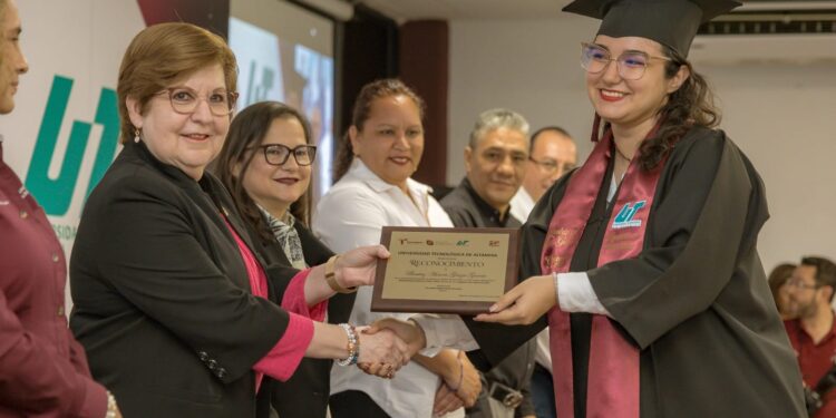 Entrega Universidad Tecnológica de Altamira una nueva generación de 181 profesionistas 