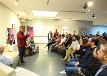 Presentan libro sobre tamaulipecos destacados en el marco del XXII Festival en la Costa del Seno Mexicano