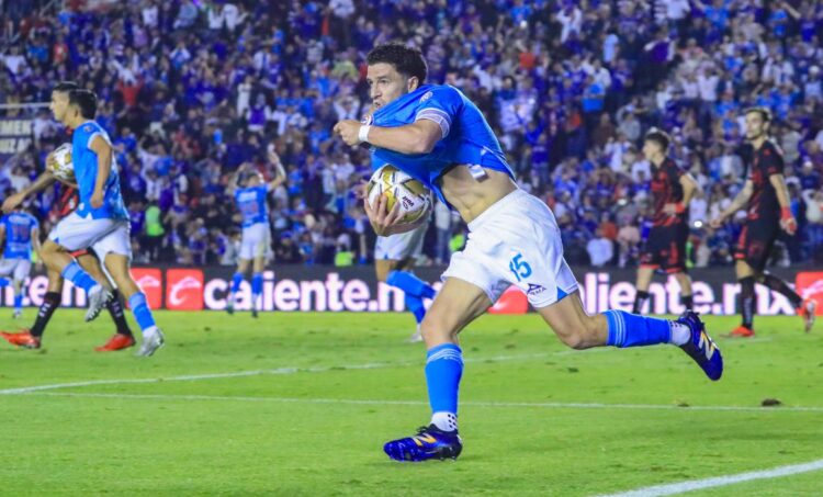 Cruz Azul consuma la hazaña ante Xolos y enfrentará al América en Semifinales