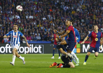 Barcelona supera al Espanyol y sigue en lo más alto de LaLiga Española