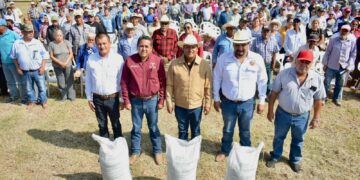 Reciben fertilizante 550 citricultores ejidales de los municipios de Hidalgo y Güémez, Tamaulipas